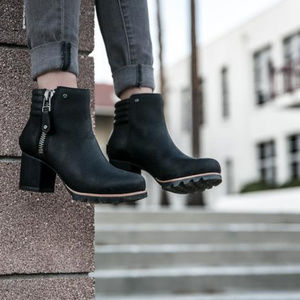 NW Sorel Black Danica High Heel Leather Ankle Boot